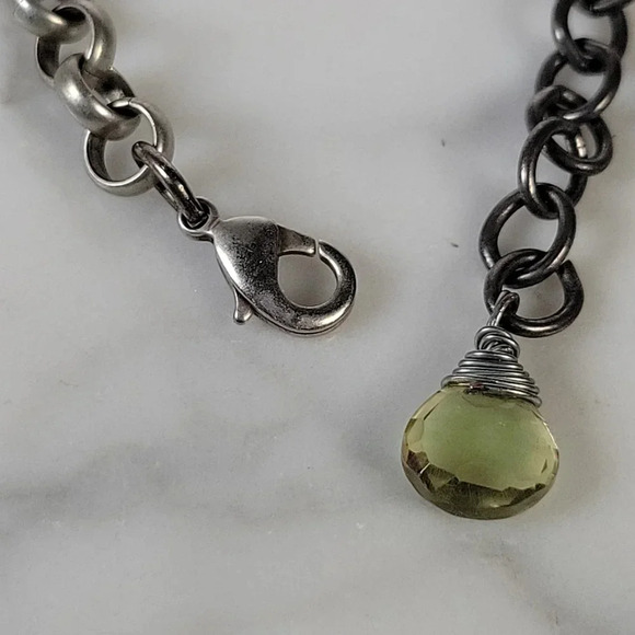 Green Crystal Necklace Earrings Set Silvertone Rolo Chain Adjustable Riv… - Picture 9 of 12